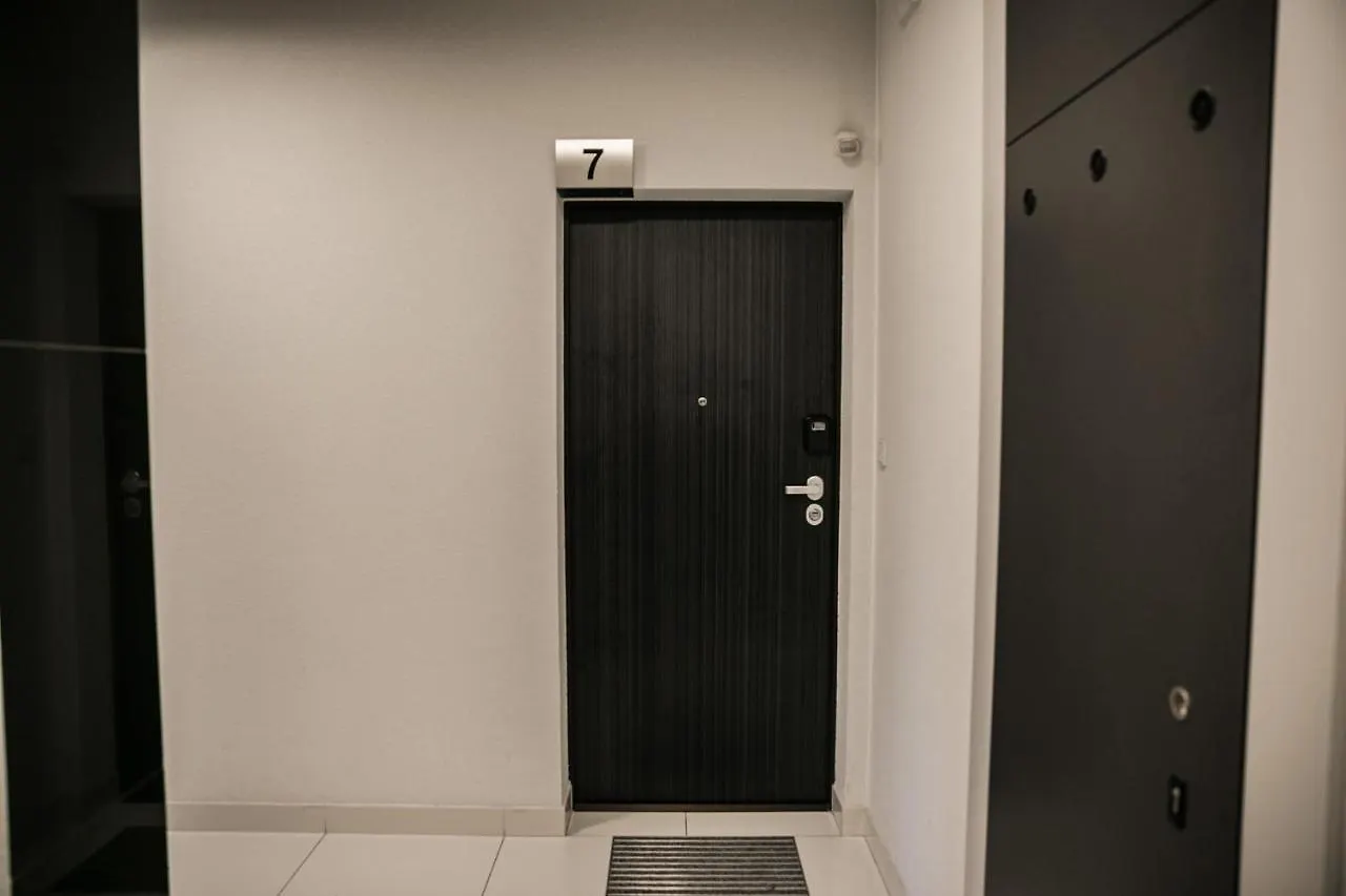Nullo 3-Bedroom Apartment Kraków
