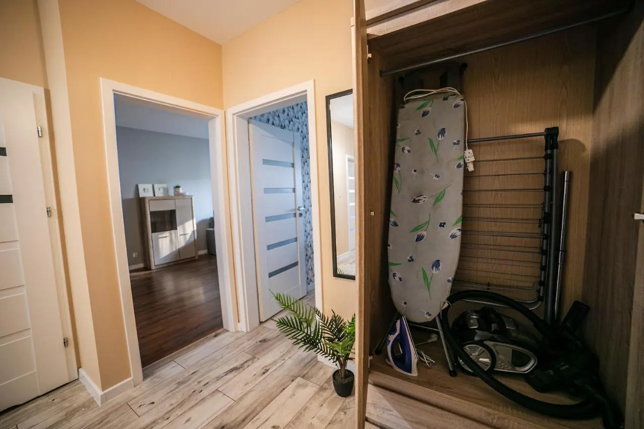 Nullo 3-Bedroom Apartment Kraków