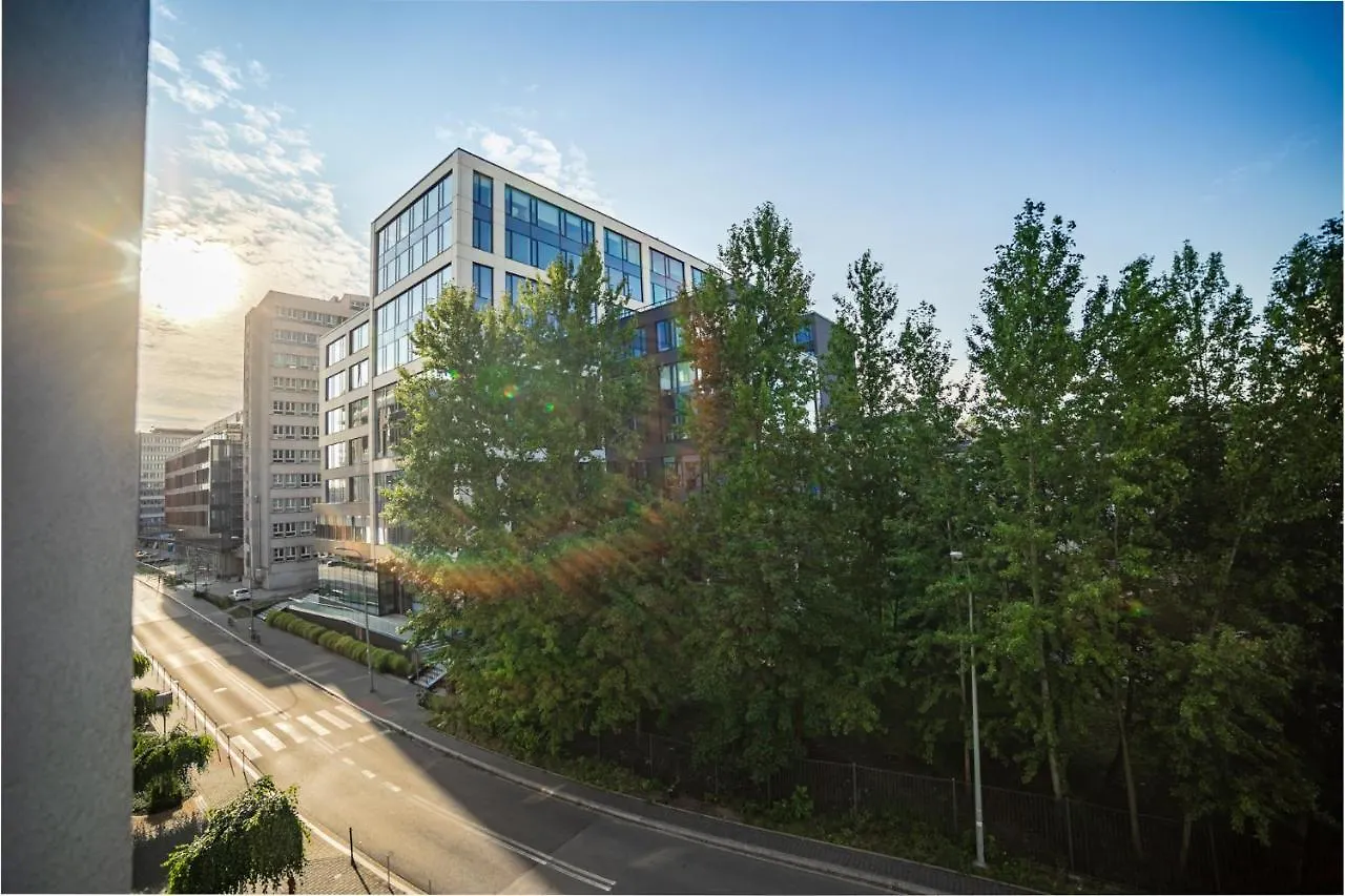 Nullo 3-Bedroom Apartment Kraków 0*,  Polska