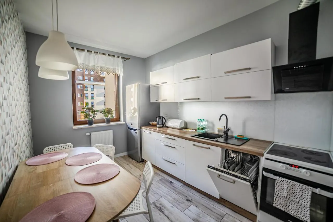 Nullo 3-Bedroom Apartment Kraków