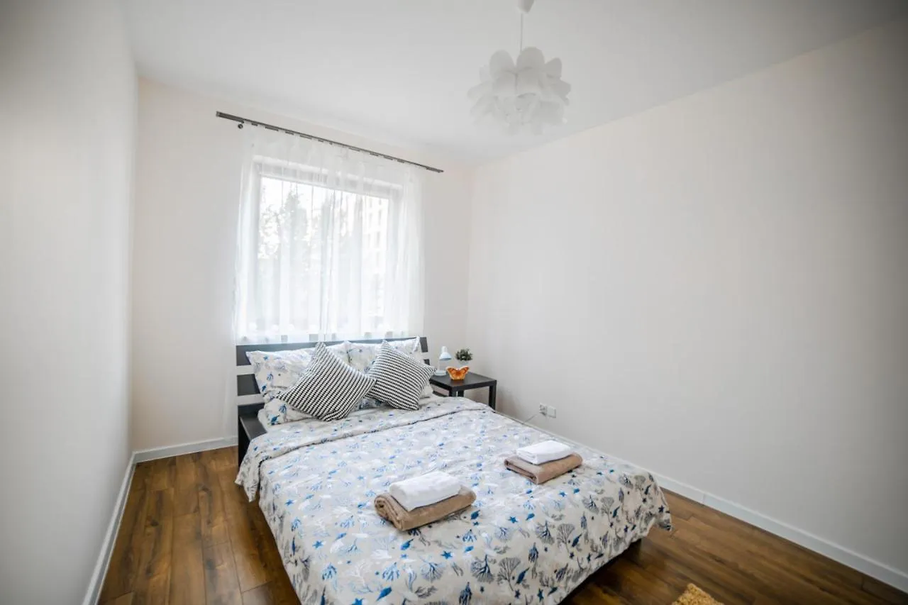 Nullo 3-Bedroom Apartment Kraków